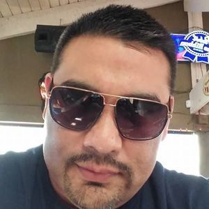 Meet your Posher, Omar